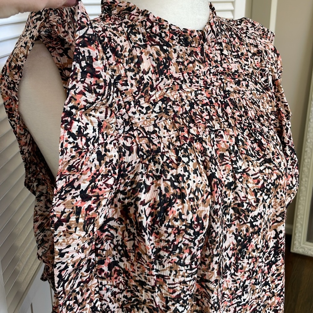 LOFT XS Pintucked Ruffle Shell top - Picture 6 of 13